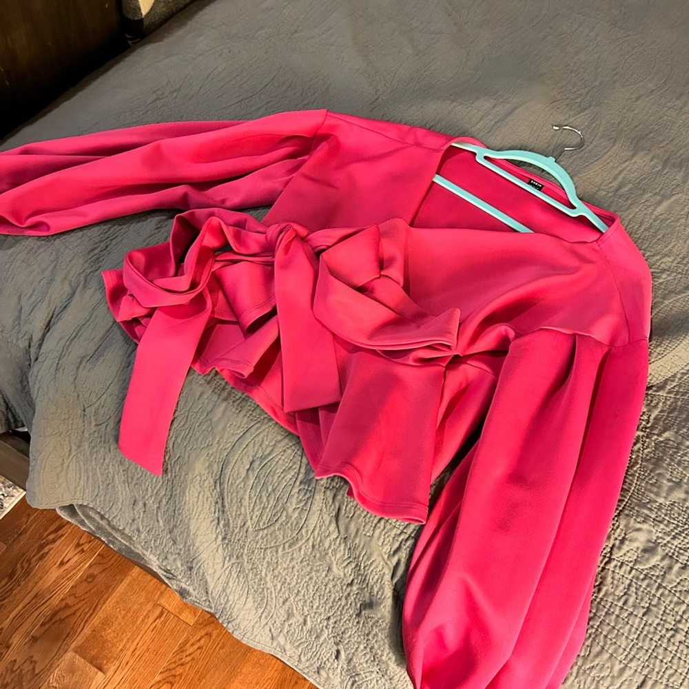 Peplum pink blouse